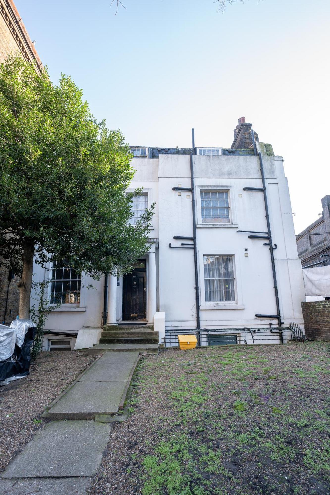 Beautiful Studio Flat In Hackney Next To Overground Station Londra Exterior foto